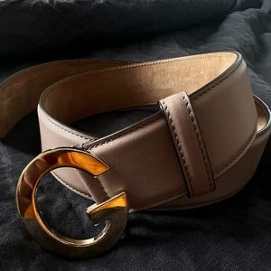 Gucci logo belt